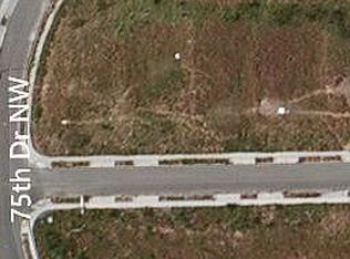 7404 288th St NW, Stanwood, WA 98292