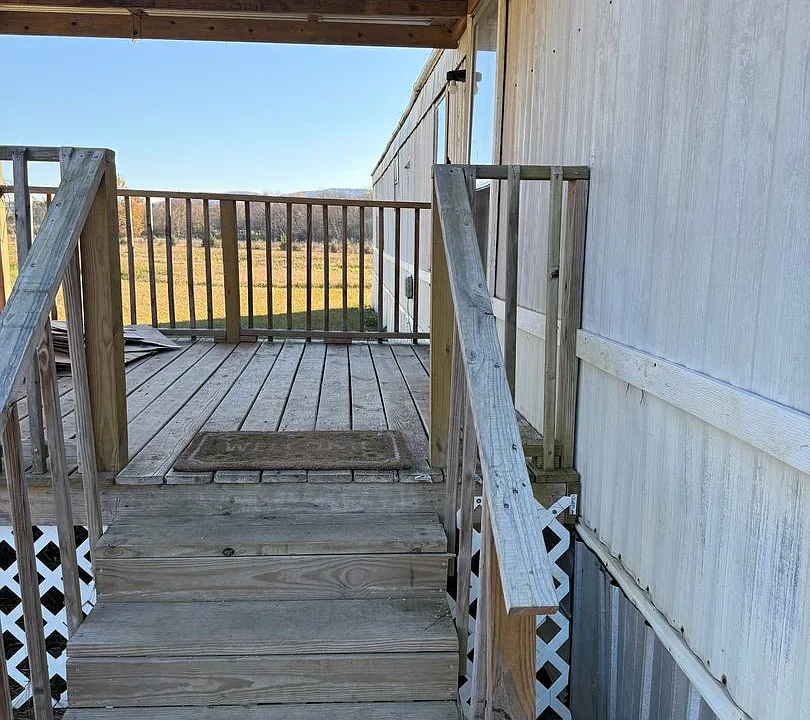 3719 Highway 36 E