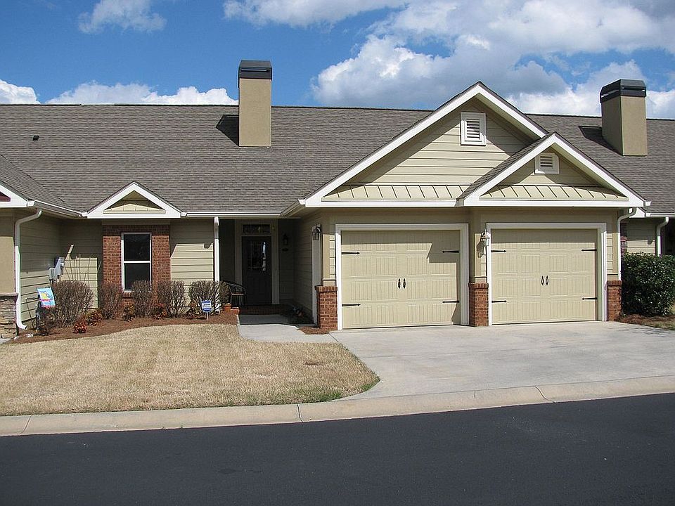 1st image of 293 Summit Dr