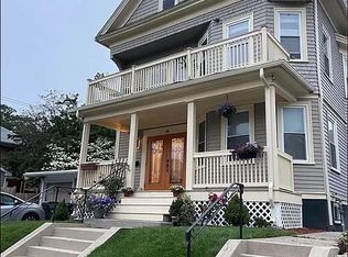 430 Morris Ave #1, Providence, RI 02906