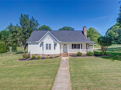 100 Hidden Creek Dr, Easley, SC, 29642