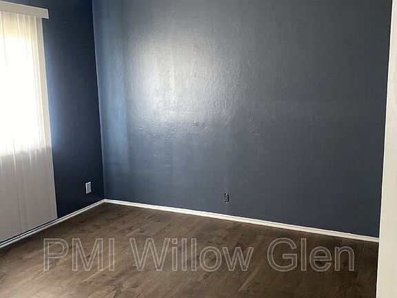 5th image of 702 Vine St APT 6