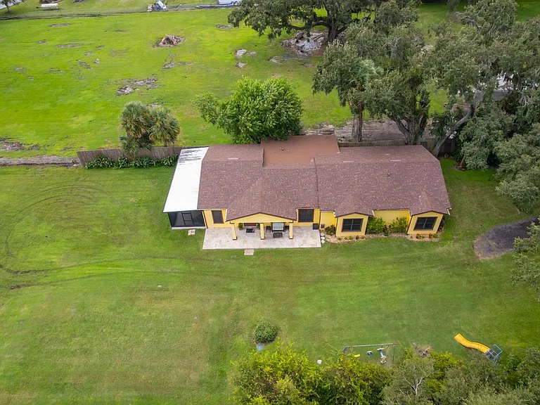2339 Neptune Rd — Photo 38