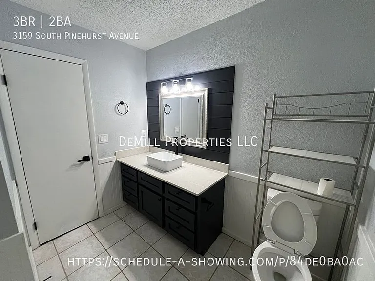 3159 S Pinehurst Ave — Photo 11