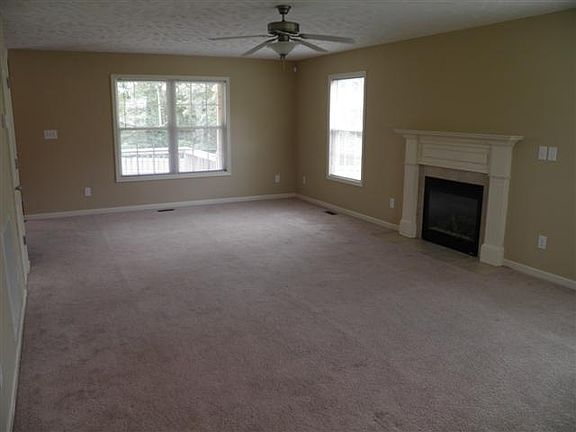 e living rm (1) (Small)