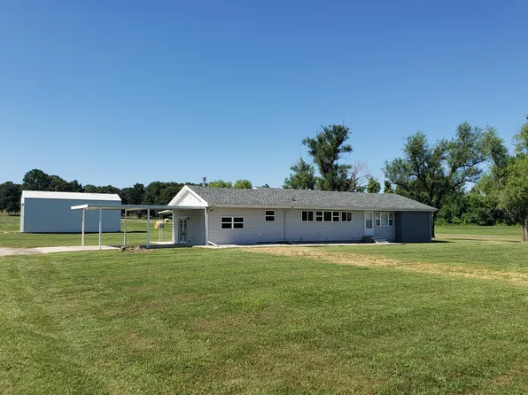 1658-B W Washington Street, Marshfield, MO 65706