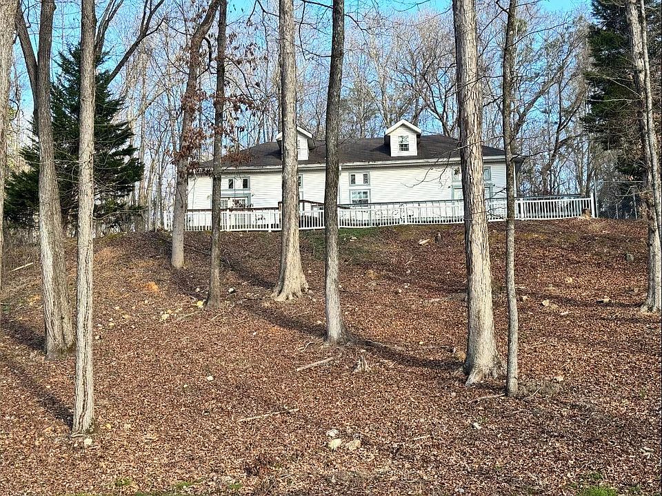 1st image of 1020 Springhill Rd