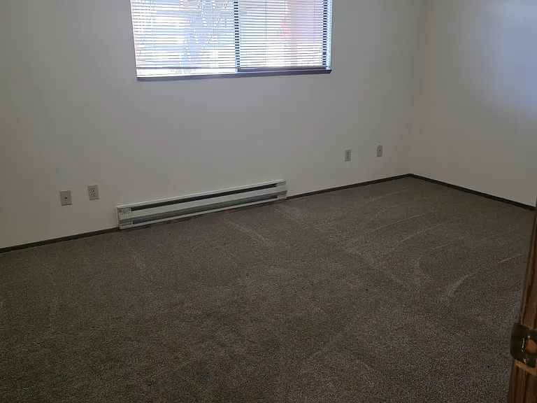 8621 N Edison St #11 — Photo 12