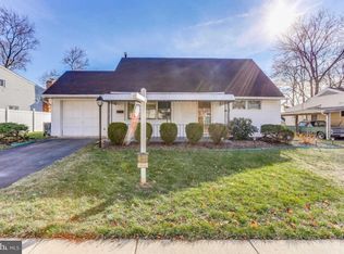 114 Thomas Rd, Glen Burnie, MD 21060