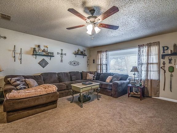 Living room - flooring has been replaced