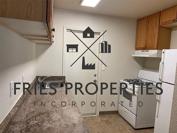 2 bed, 1.0 bath, 565 sqft, $2,095 — Photo 3