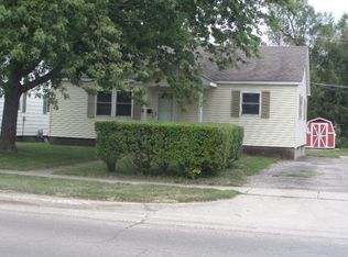 1316 S 14th St, Mattoon, IL