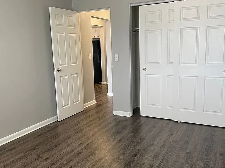 154 W Powers Cir — Photo 24