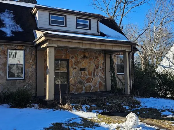 87 Bishop Ave, Danville, VA 24541