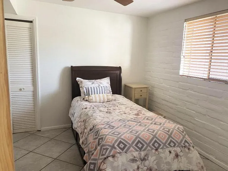 466 S Paseo Madera #A — Photo 11