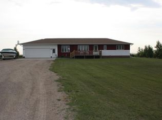 630 Allendale Rd NE, Thompson, ND 58278