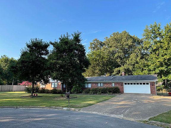 3rd image of 1107 Princess Ct