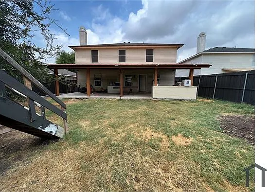 2216 Chestnut Dr — Photo 9