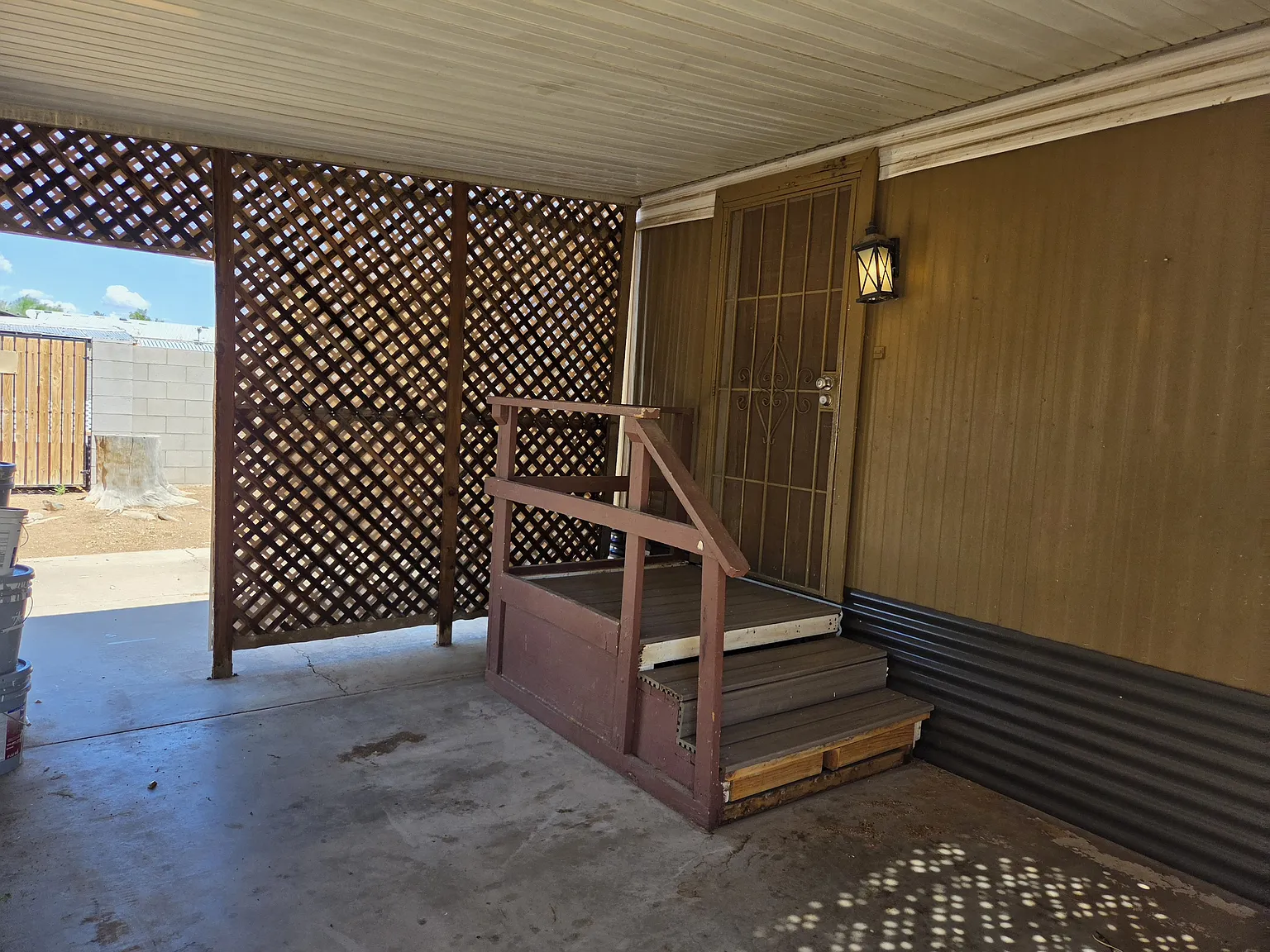 3 bed, 1057 sqft, $1,750 — Photo 2