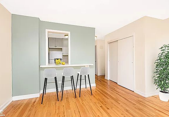 2nd image of 2750 Johnson Ave APT 8L
