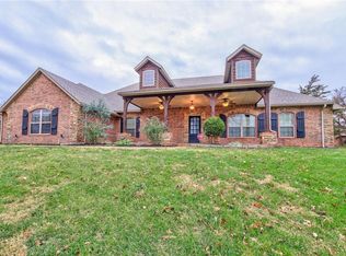 730 Green Meadows Ct, Edmond, OK 73025