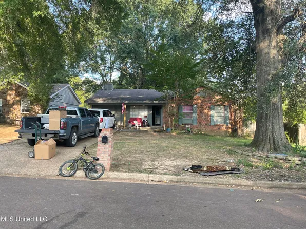 7686 Deerfield Cv, Southaven, MS 38671