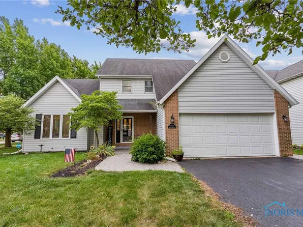1521 Misty Oaks Dr, Findlay, OH 45840