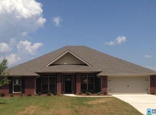 100 Lakeside Valley Dr, Pell City, AL 35128