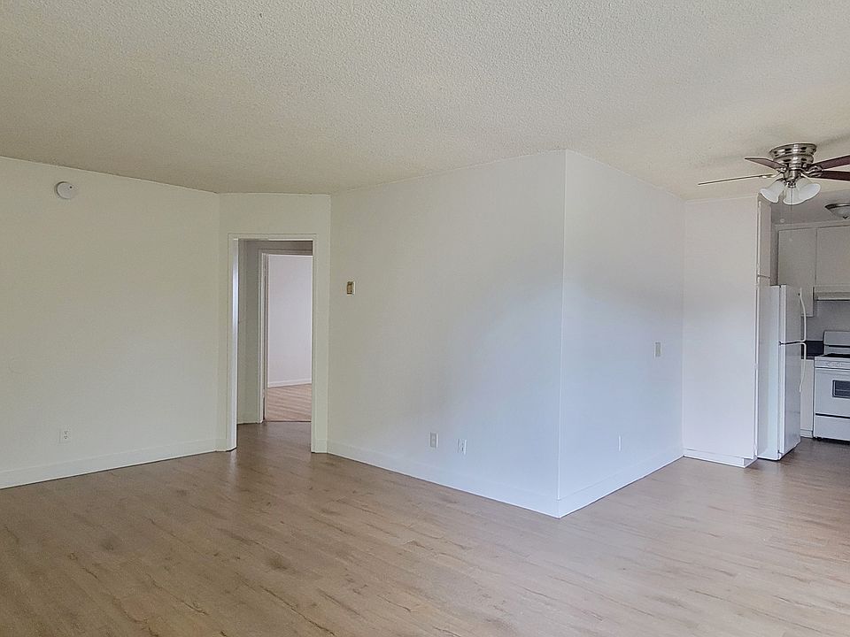 1st image of 327 S Virgil Ave #212