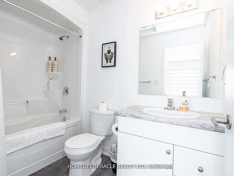 4263 4th Ave #825 — Photo 16