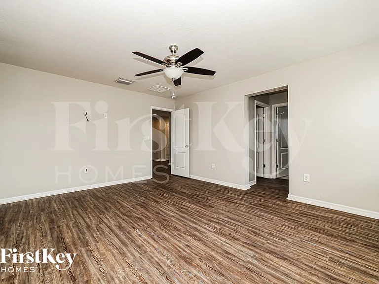 12221 Blue Pacific Dr — Photo 9
