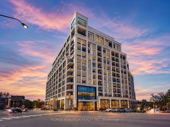 2 Old Mill Dr #415, Toronto, ON M6S 0A2