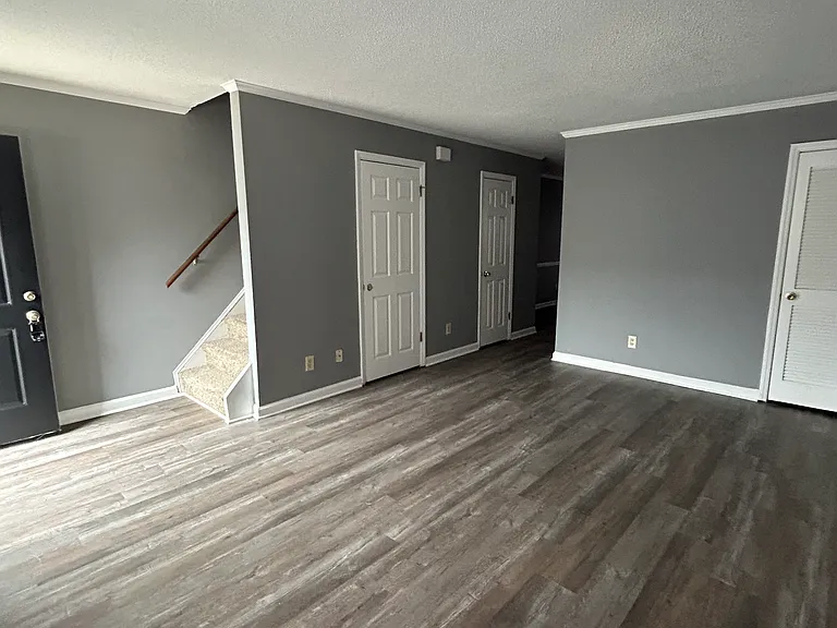 102 David Dr #F5 — Photo 3