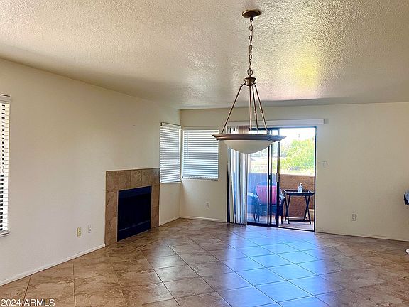 3rd image of 5122 E SHEA Boulevard #1062