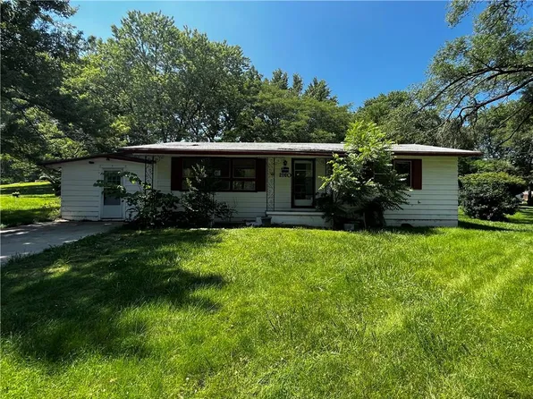 1910 2nd Ave, Leavenworth, KS 66048
