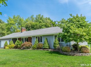 11 Bradfield Drive, Somers, CT 06071