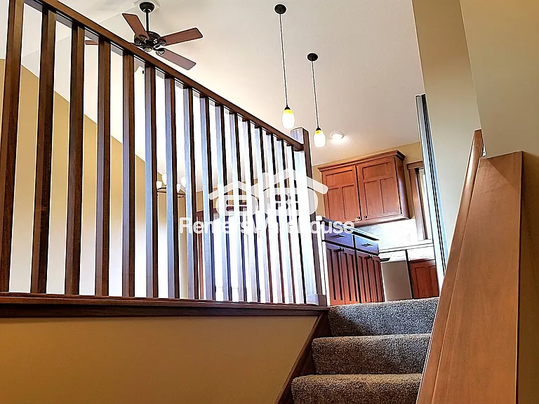 244 Prairie Rd — Photo 3