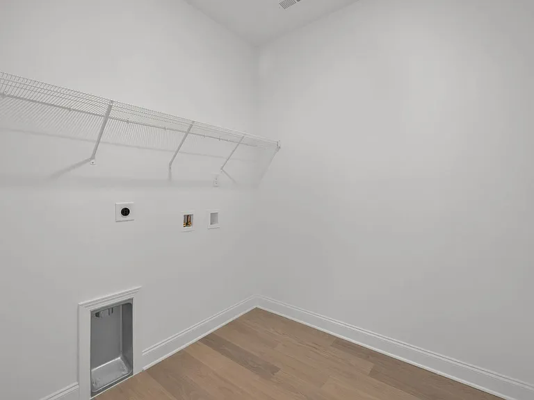 6579 Elizabeth Ann Way — Photo 26