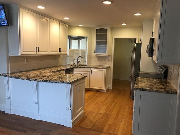 2nd image of 5482 San Juan Way