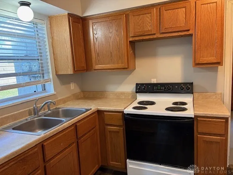 630 Hill Ave #632 — Photo 4