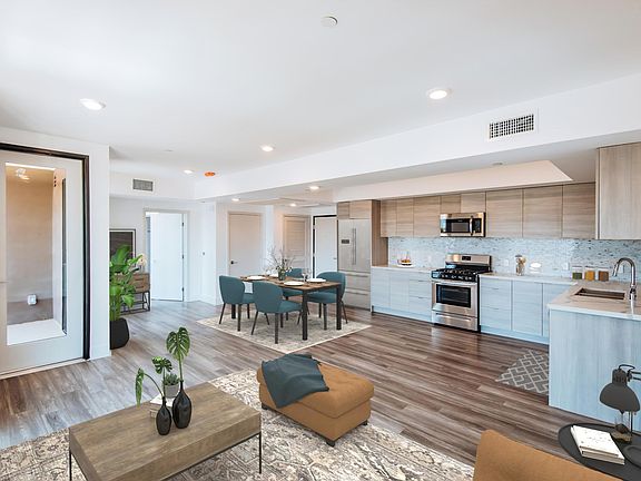 3rd image of 1482 S Sherbourne Dr #307