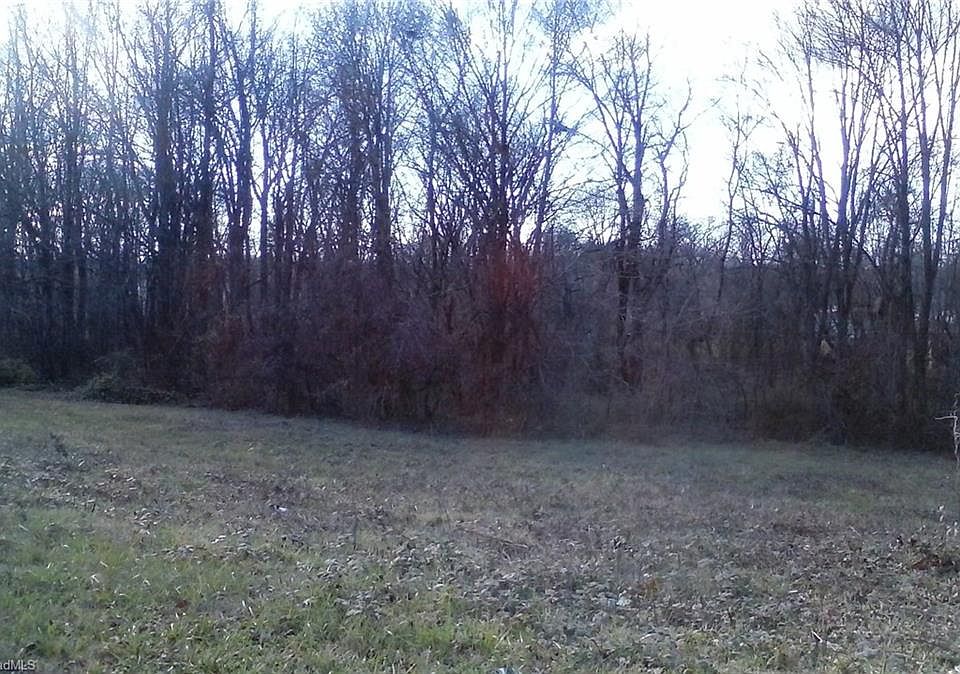 2nd image of 4805 Fewell Rd