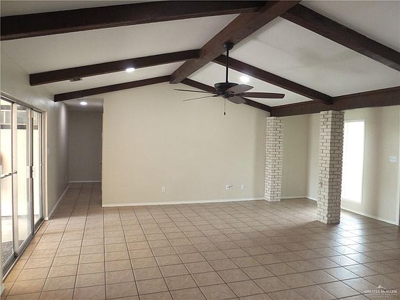 3rd image of 118 E Iris Ave