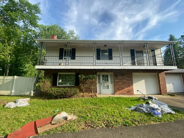 149 Washington Dr, Fayette City, PA 15438