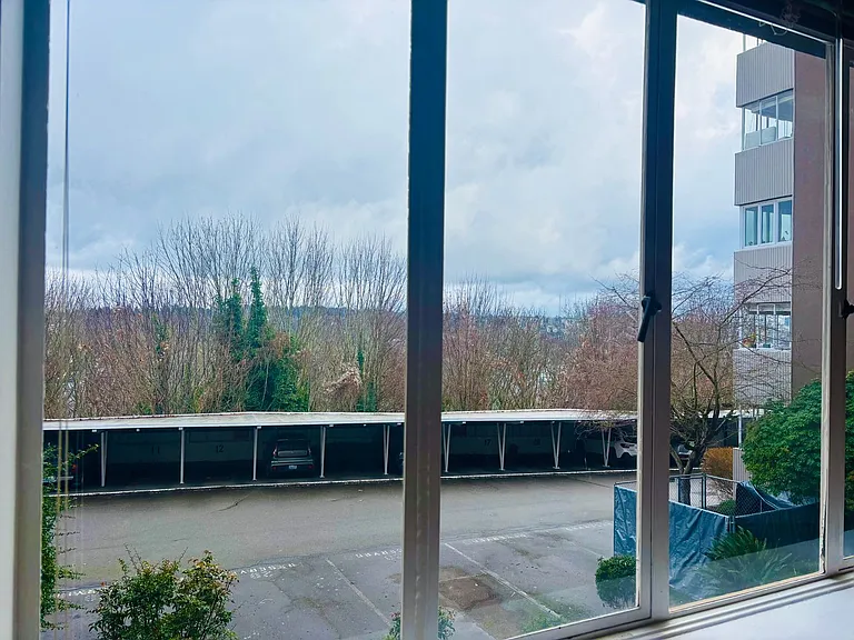 1800 Taylor Ave N #101 — Photo 17