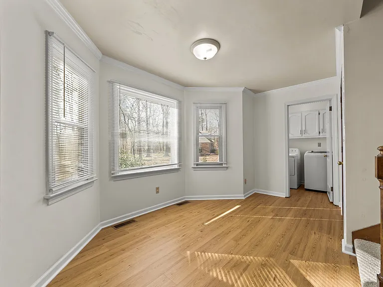 828 Jo Anne Cir — Photo 37