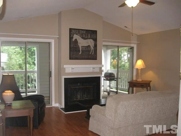 6111 Sunpointe Dr #201 — Photo 6