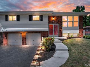 648 Buckley Rd, Saint Louis, MO 63125