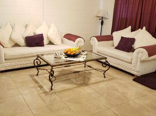 625 S Royal Crest Cir #0, Las Vegas, NV 89169