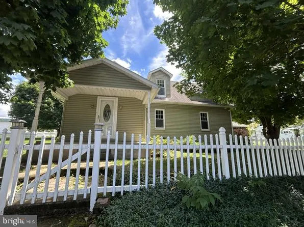 420 Yale St, Lewistown, PA 17044